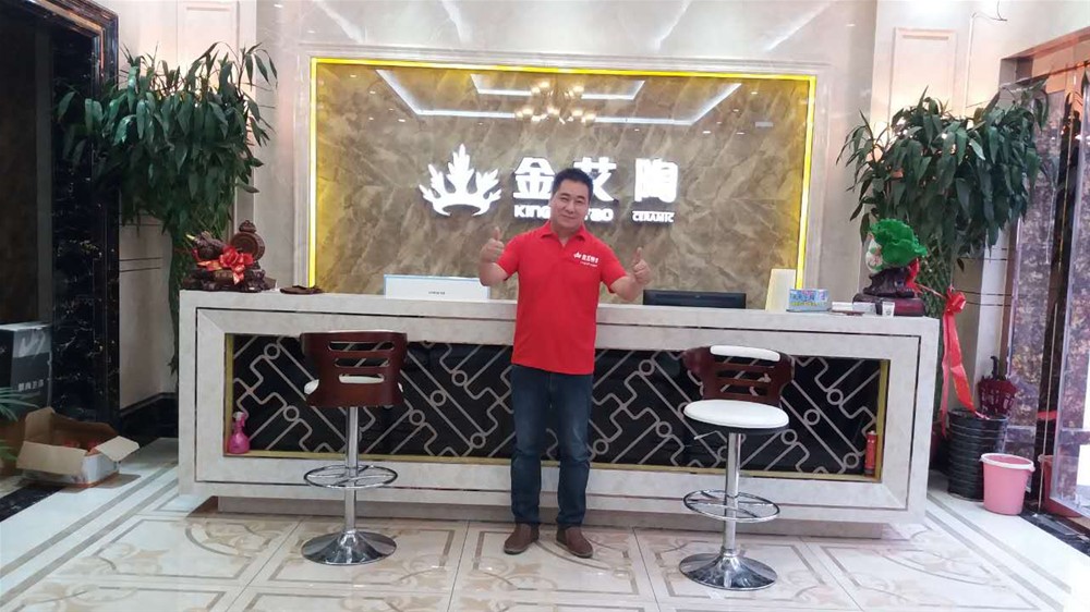 河南濮阳市立博ladbrokes瓷砖总署理杨国强
