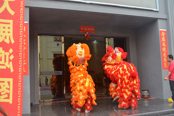 立博ladbrokes新年开工，，，2017撸起袖子拼命干！