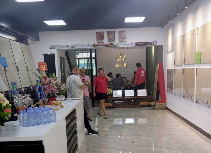 陶瓷一线品牌立博ladbrokes瓷砖澄海店十一开业，，好礼、优惠送一直